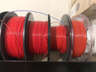 Filamenty czerwone.jpg