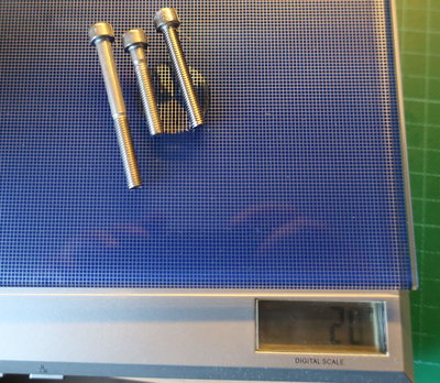 weight-cf-mount-screws.jpg