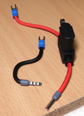 hotbed-cables-with-fuse.jpg